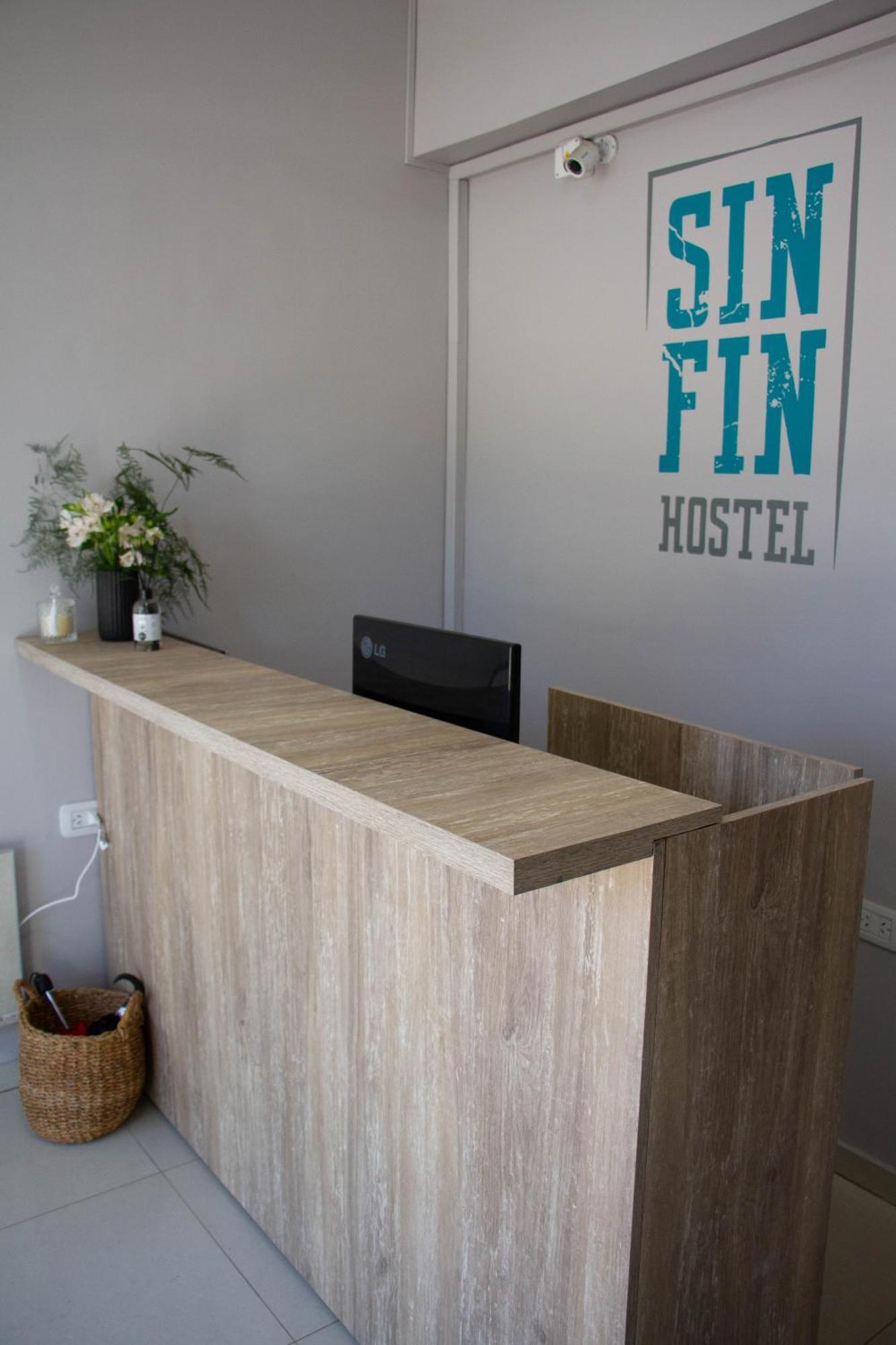 Sin Fin Hostel Mendoza Esterno foto