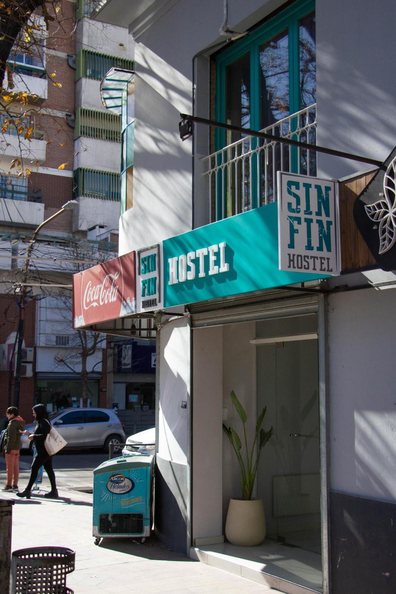 Sin Fin Hostel Mendoza Esterno foto